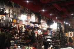 Hot Topic in Indianapolis
