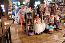 Cracker Barrel Old Country Store Photo