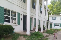 Colonial Village Apartments in Cincinnati