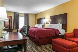 Clarion Inn & Suites Northwest Photo
