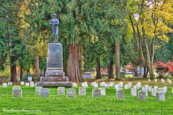 River View Cemetery in Portland