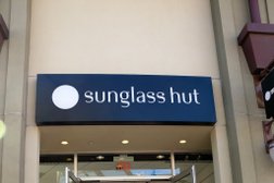Sunglass Hut in Honolulu