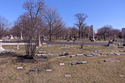 Graceland Cemetery in Chicago