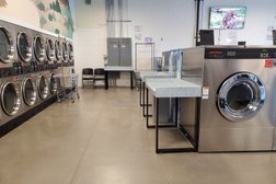Sun Valley Laundromat in El Paso