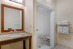 Comfort Suites Near Universal Orlando Resort Photo