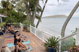 Island Vibes Yoga in Honolulu