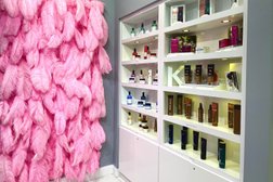 NYC Chic Hair Extensions Beauty Salon Photo
