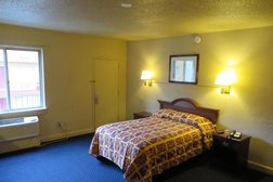 Budgetel Inn & Suites Photo