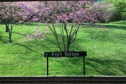 Fort Totten Metro Station Parking Photo