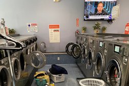 Bellevue Coin Laundry Photo